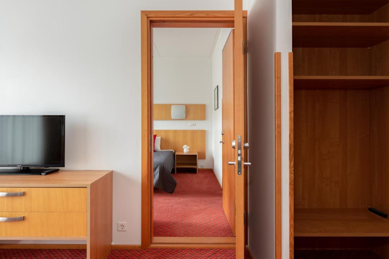 Raadimoisa Hotell Tartu Zewnętrze zdjęcie