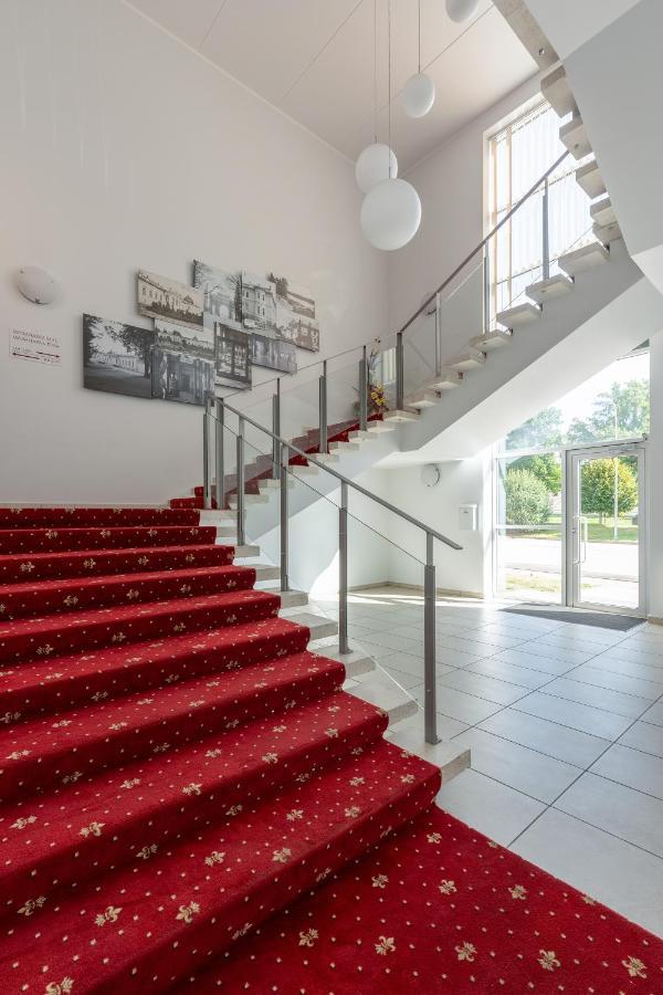 Raadimoisa Hotell Tartu Zewnętrze zdjęcie
