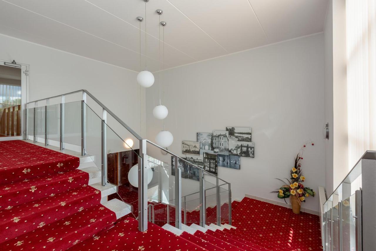 Raadimoisa Hotell Tartu Zewnętrze zdjęcie