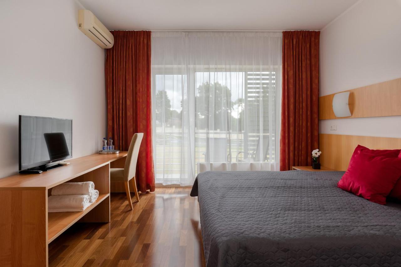 Raadimoisa Hotell Tartu Zewnętrze zdjęcie