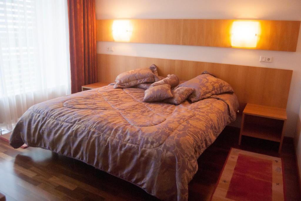 Raadimoisa Hotell Tartu Zewnętrze zdjęcie
