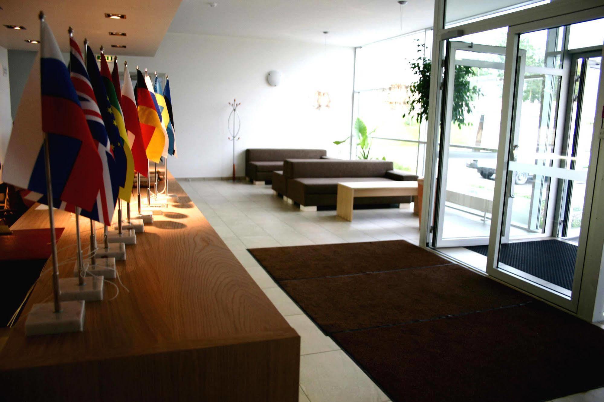 Raadimoisa Hotell Tartu Zewnętrze zdjęcie